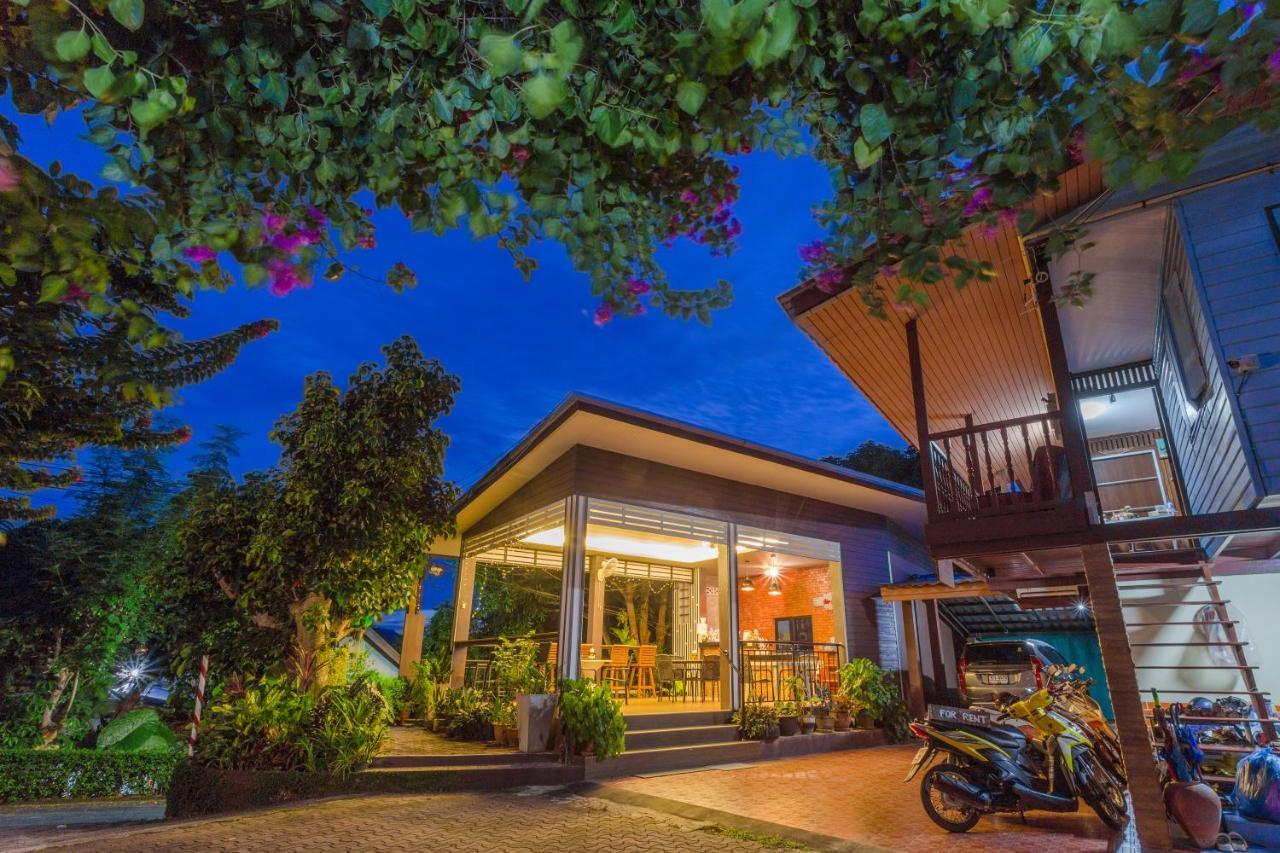 Fantasy Hill Bungalow Kata Beach  Exteriör bild
